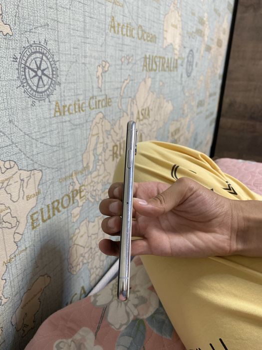iPhone XS. Xolati IDEAL