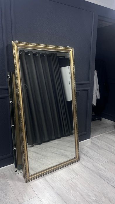 Продам зеркала универсальные