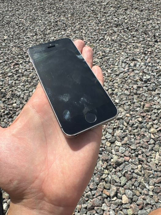Iphone 5s 16gb продам