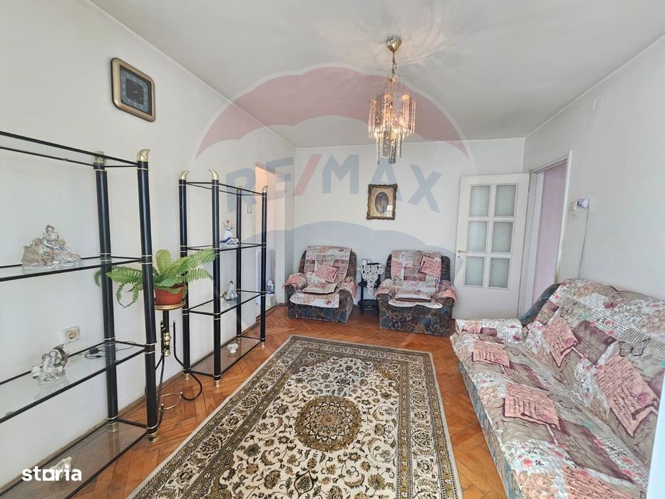 Apartament cu 3 camere