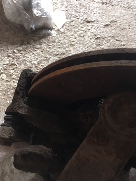 Продавам Бартер части за Берлинго комплекта