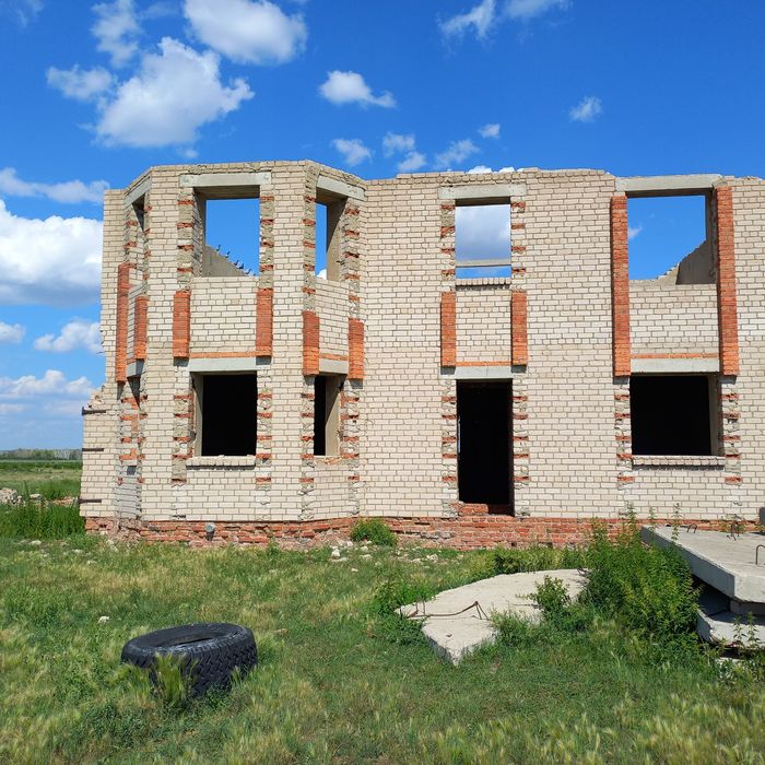 Продам здание на разбор