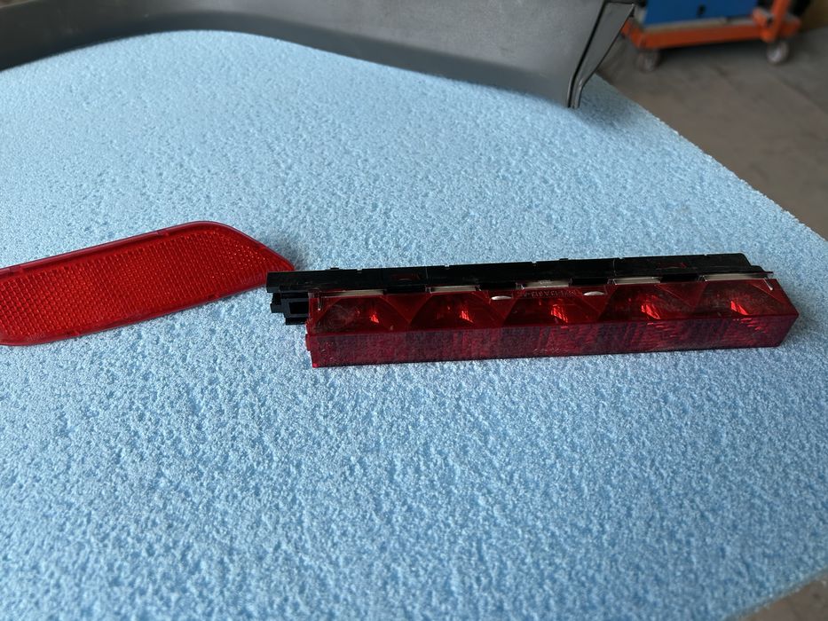 Кора заден капак, халогени, стоп светлини Ford Focus