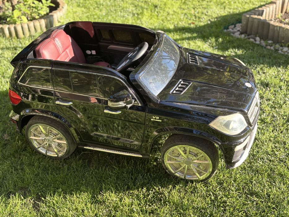 Детски акумулаторен джип Mercedes GL63