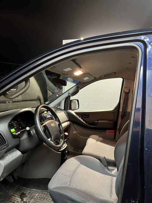 Hyundai H1 2.5 CRDI КЛИМА