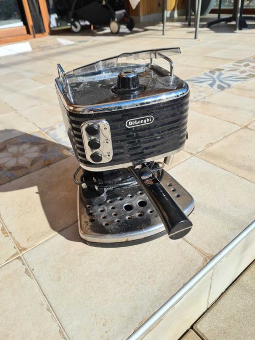 Кафе машина делонги