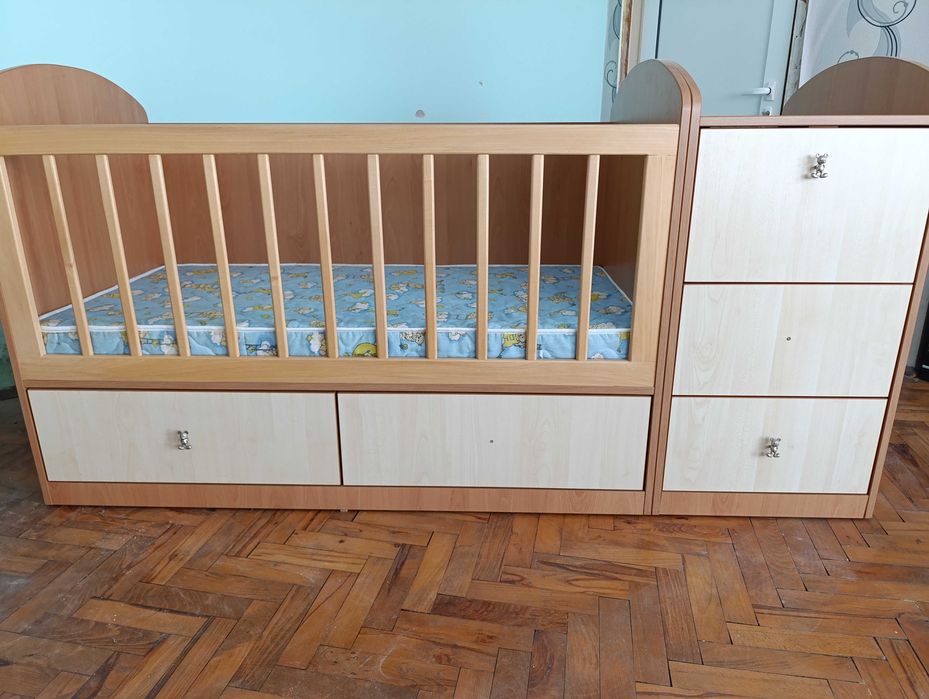 Детско креватче с матрак