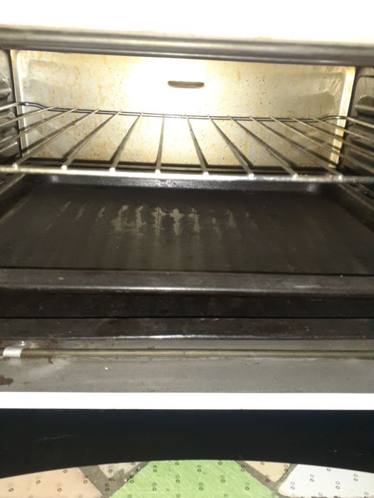 Духовка в хорошом состаянии