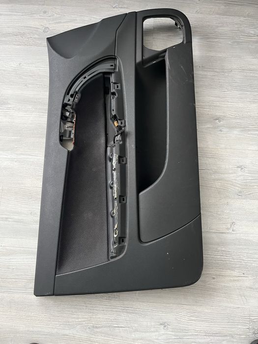 Кора врата audi a3 8p