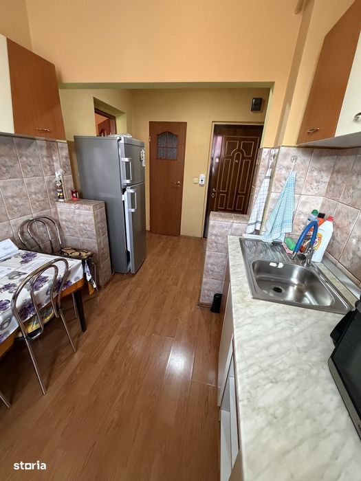 Apartament 2 camere/ zona Micro 4, mobilat, utilat — fotografia 1
