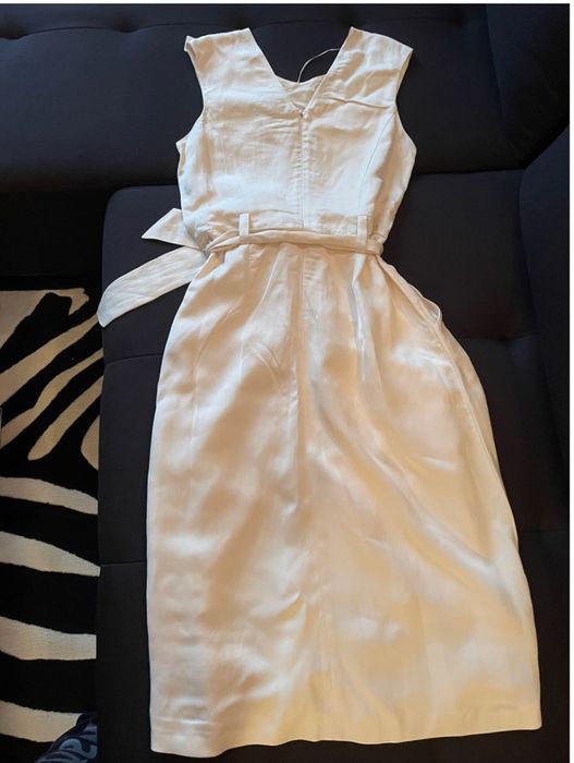 Esprit ленена рокля