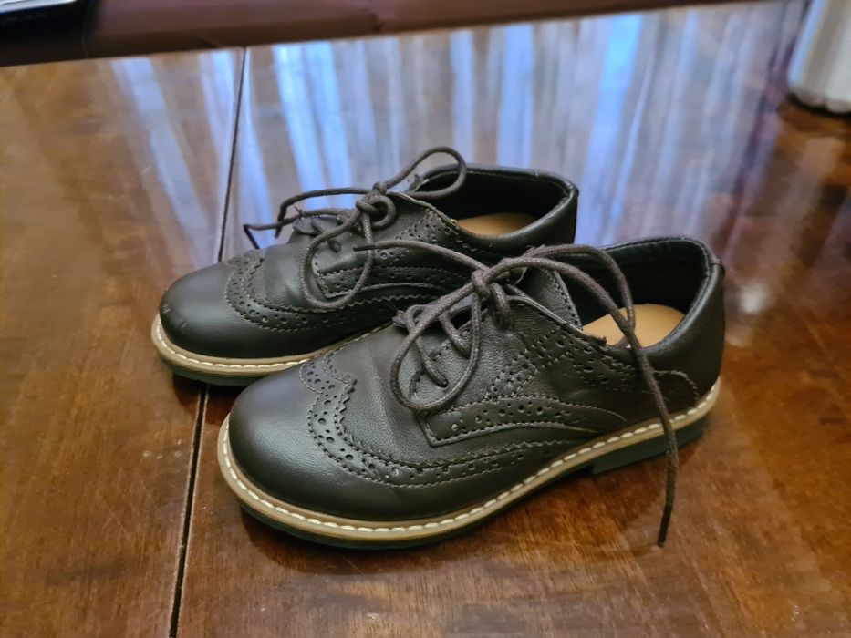 Детски обувки от естествена кожа