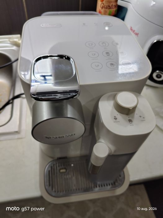 Espressor Nespresso Gran Lattissima