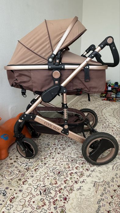 Продам детскую коляску