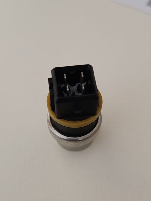 Продам запчасти на Пассат Б 4