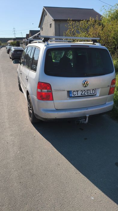 VOLKSWAGEN Touran 2004 — imagine 4
