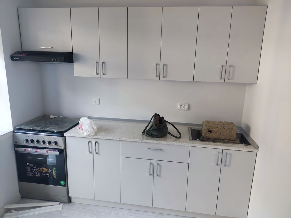 Кухни  на  заказ