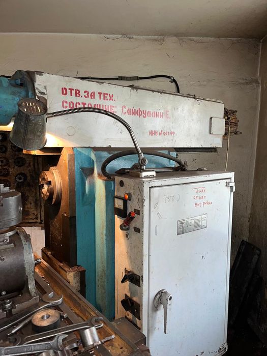 Станок фрезерный модель 6к82ш.