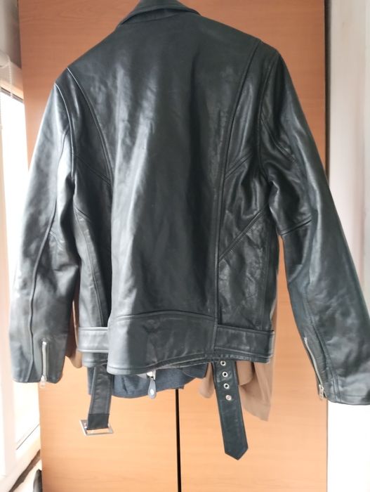 Geaca originala,legendară SCHOTT, piele de miel

Jachetă Perfecto® aj