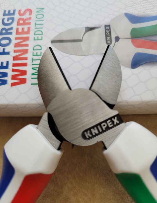 Cleste Knipex Editie Limitata