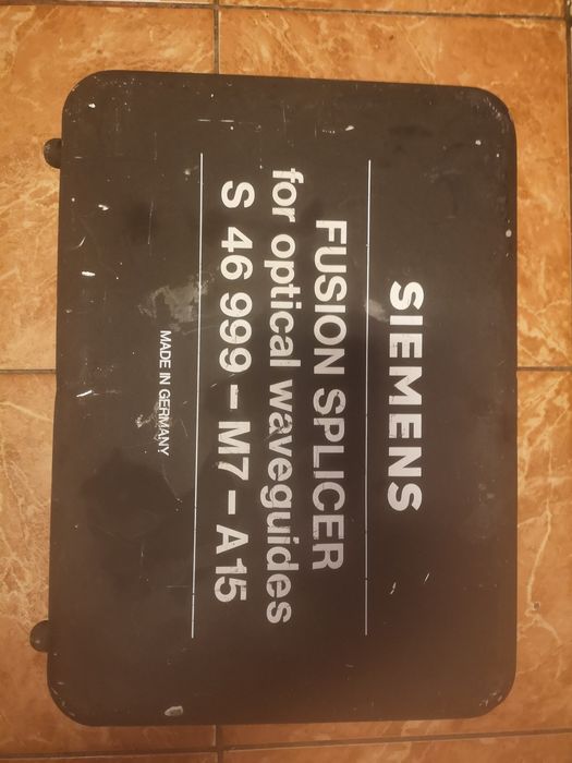 Imbinator fibra optica prin fuziune