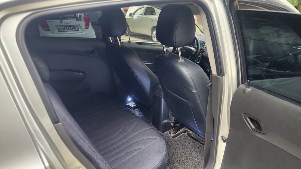 Продаю свой автомобиль спарк 1.25 мотор механика