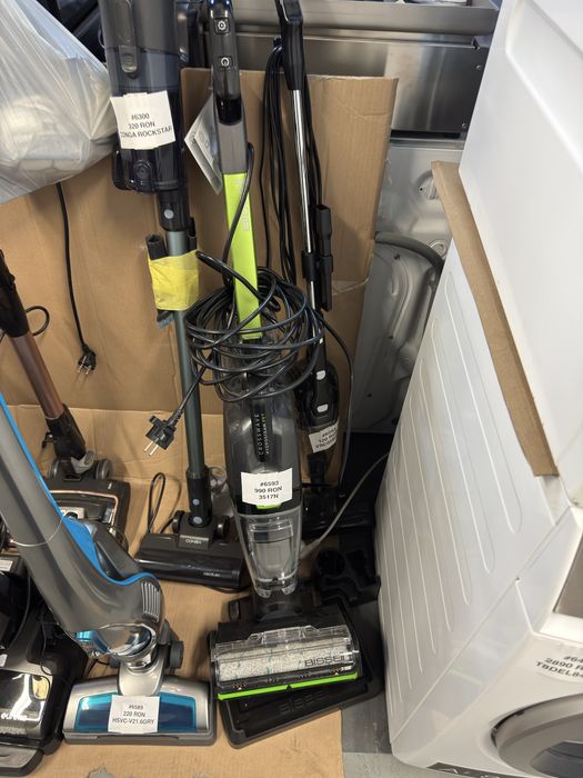 Aspirator umed-uscat multifuncțional Bissell PET 3517N