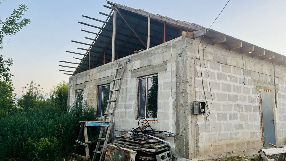 продам дом в центре. Торг