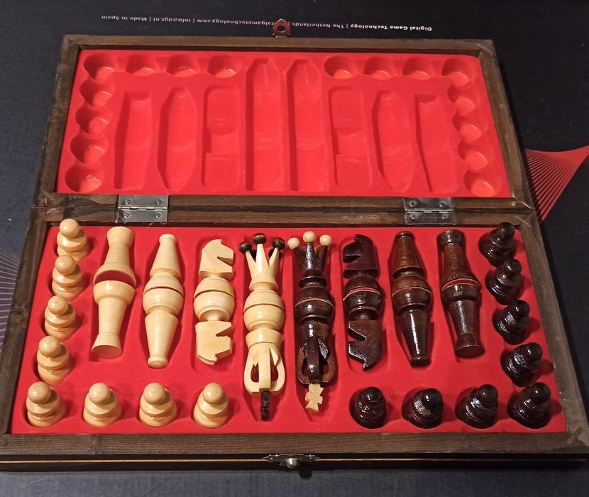 Seturi de sah de vanzare