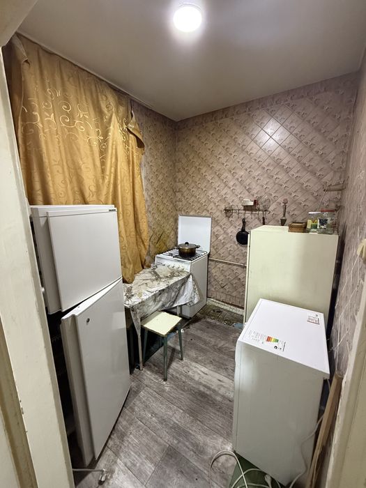 Продаётся 1/1/5, 28,4 кв, рядом с метро БИЙ