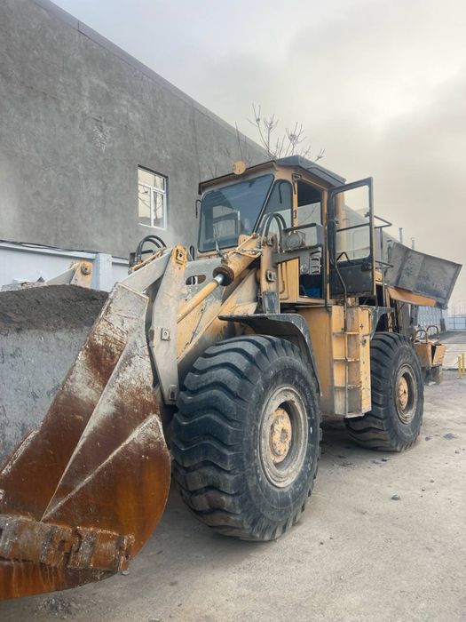 Dressta 3 куб Погрузчик