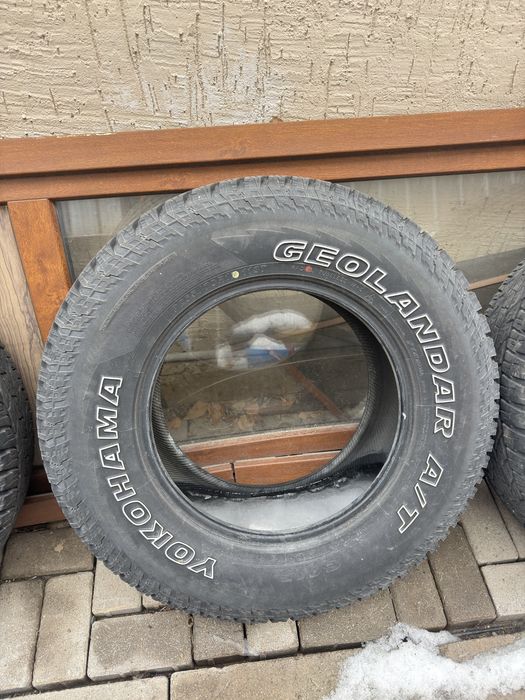 Резина АТ шки Yohohama geolandar