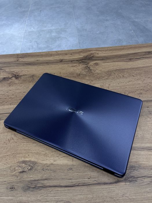 Ноутбук Asus Vivobook