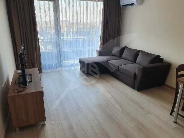 Дава се под наем Двустаен апартамент в Пловдив, Христо Смирненски - 75 кв.м за 520 € - Снимка #2