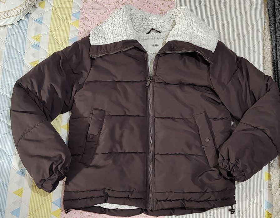 Кафяво яке house