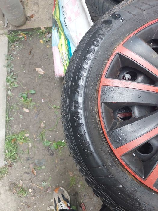 Vand cauciucuri iarna si vara