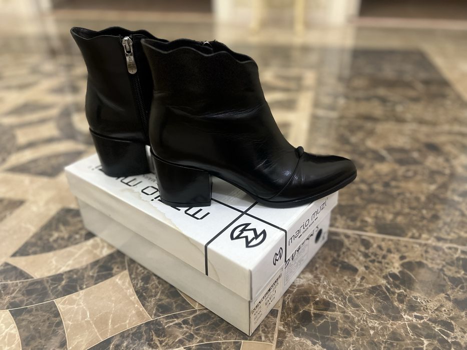 Продам ботильоны - казаки