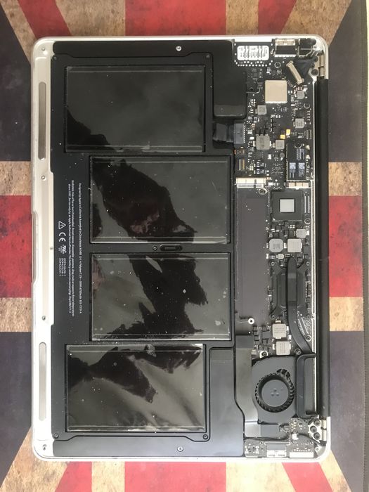 Macbook Air 13-inch ,mid 2012