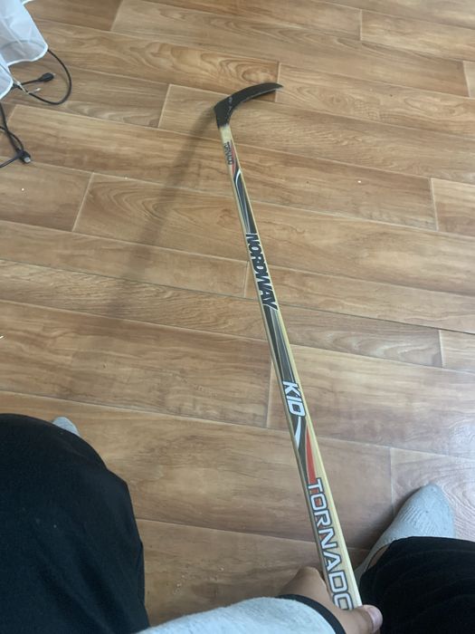 Продам клюшку Nordway kid tornado