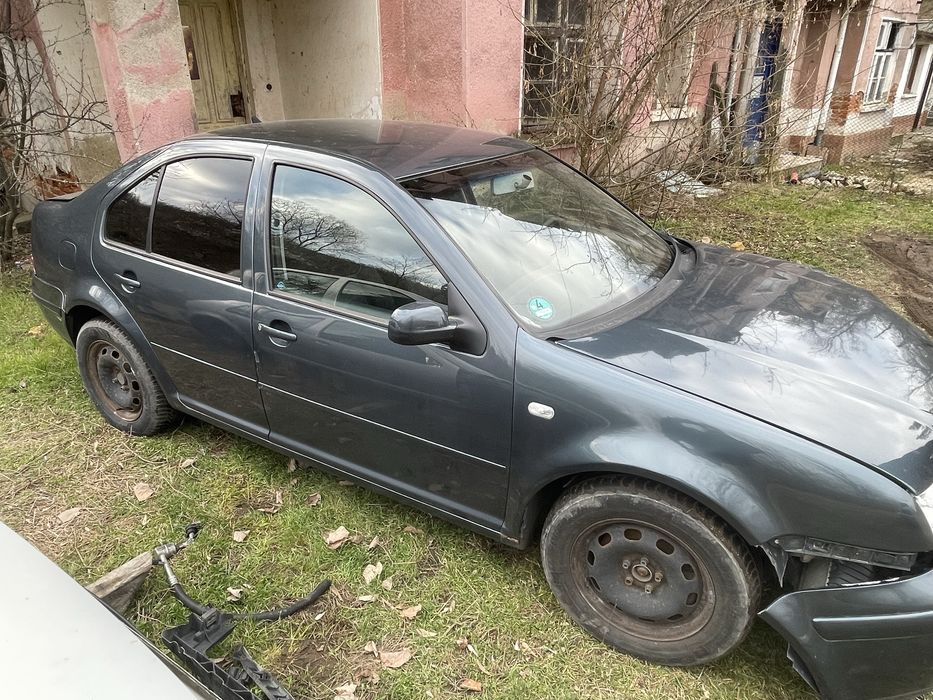 Vw bora 1.9 tdi На части