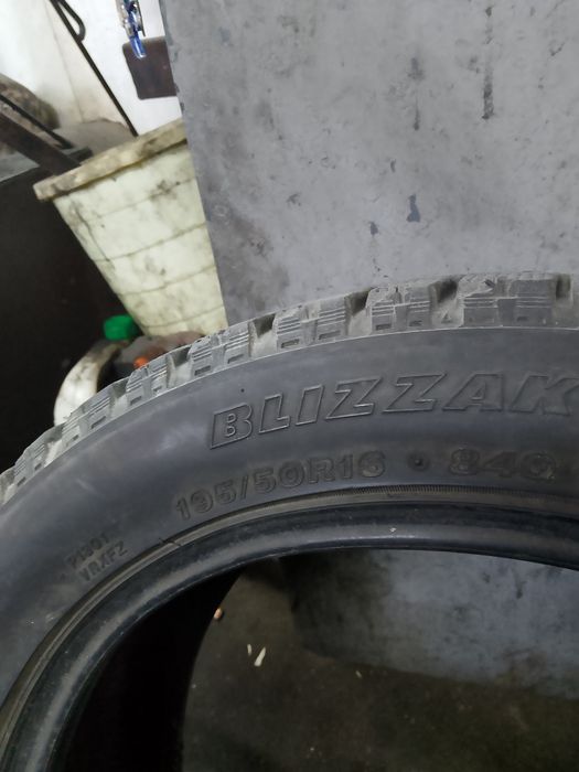 Продам зимнию резину