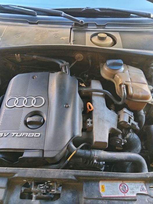 Продам машину Ауди а4