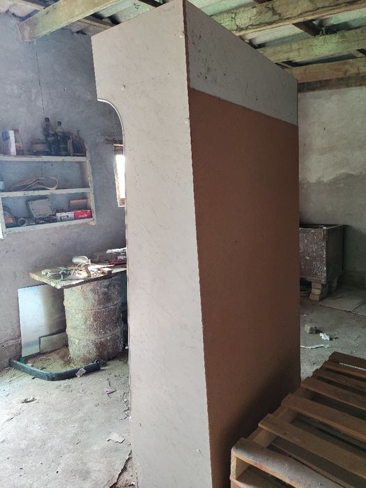 Продается шкаф для прихожей