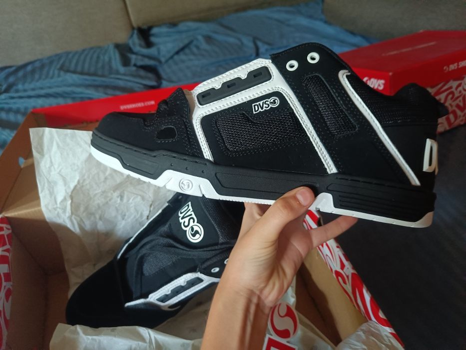 Кроссовки DVC оригинал