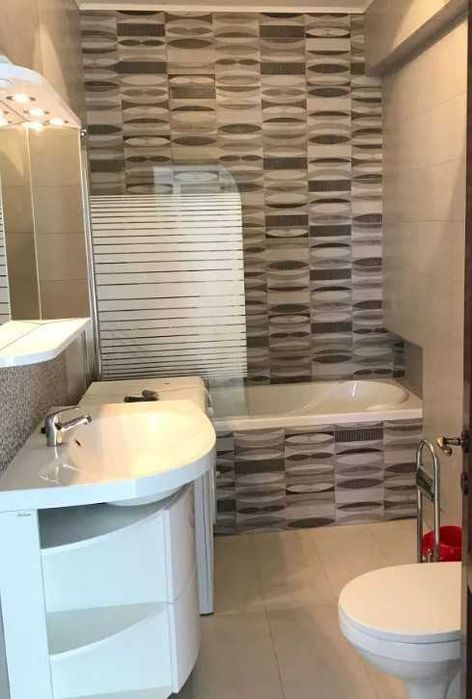 Дава се под наем Тристаен апартамент в Пловдив, Мараша - 84 кв.м за 295.8 € - Снимка #2