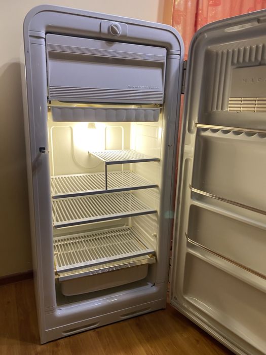 Советский холодильник ЗиЛ Москва