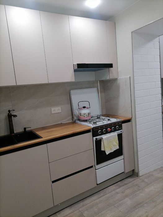 Сдаю 1/2/5,Актера,м.Хамза недалеко, Корзинка рядом упаковку с еврорем.