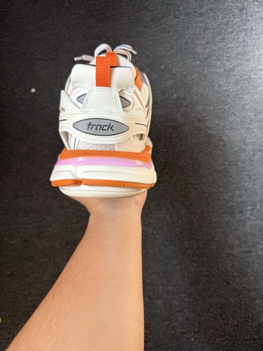 Balenciaga track led