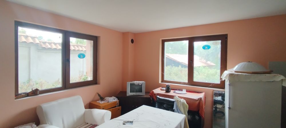 Продава се Къща в с. Прибой, Област Перник - 274 кв.м за 420 €/кв.м - Снимка #1