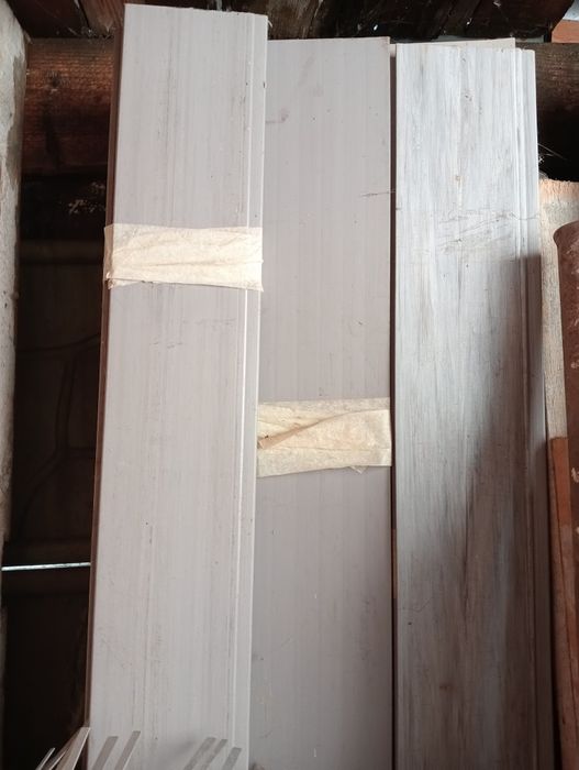 Vind plastice gri ptr placari